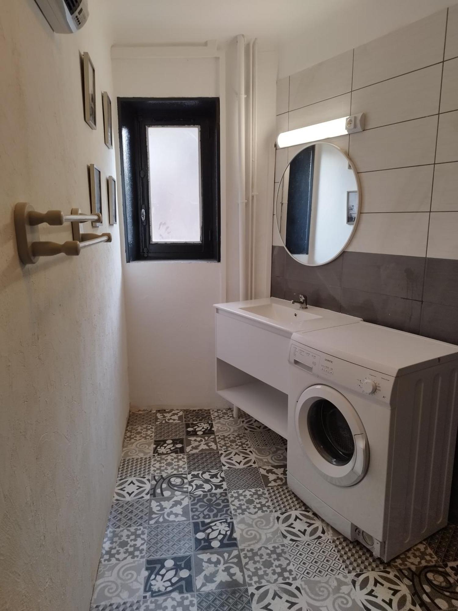 Jolie Maison De Bourg Tout Equipee 10Km D'Ambert Saint-Amant-Roche-Savine Room photo
